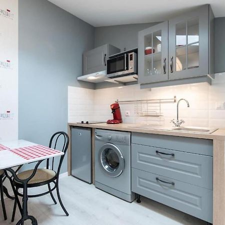 Le Paris Eiffel - Appartement Cosy En Plein Centre Бургуэн Экстерьер фото